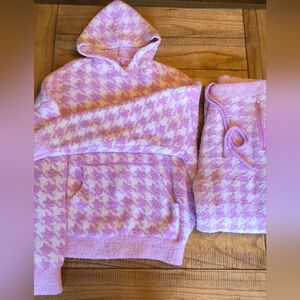 SKIMS 3 Piece Cozy Houndstooth Lounge Set